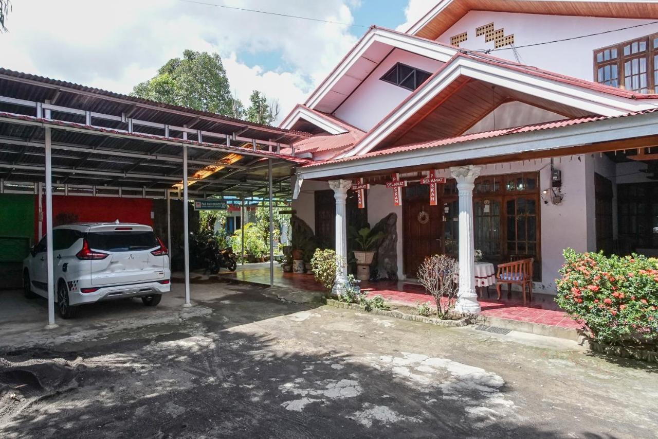 Pas Residence Manado Exterior foto